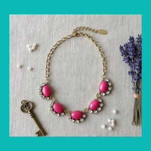 Stella Dot Red Goldtone Rhinestone Necklace Statement Piece Like New Condition